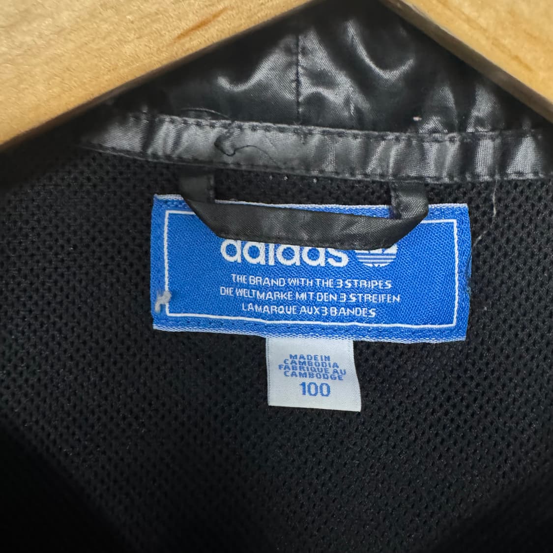 아디다스 트레포일 로고 후드바람막이 블랙 상품이미지3