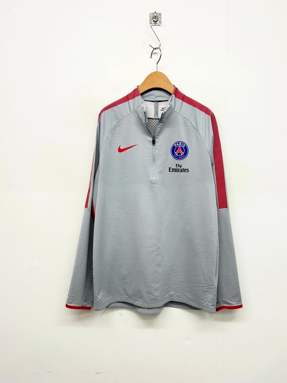17/18 나이키 PSG 트레이닝 탑 그레이 상품이미지1