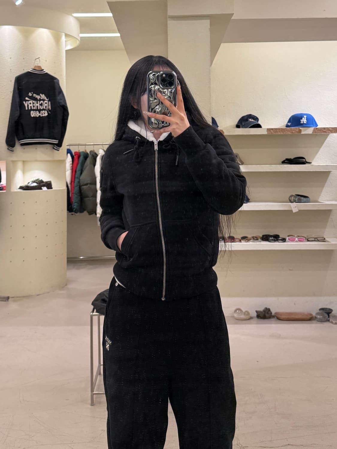 무스너클 블랙 버니 스웨터 후드 집업 U1019 상품이미지1