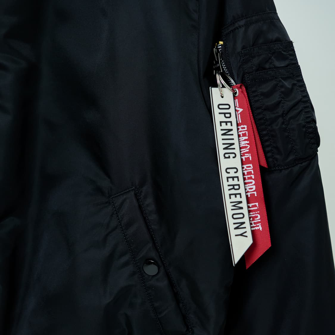 오프닝세레모니 X 알파인더스트리 ma-1 리버시블 양면 블랙/레드 L 상품이미지4