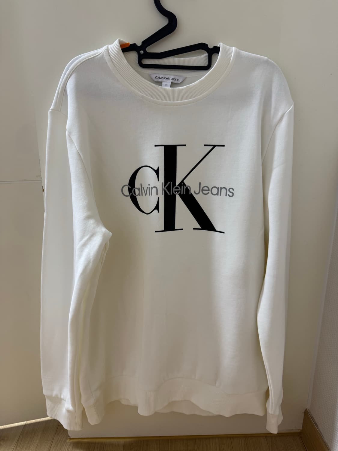 CK 캘빈클라인 맨투맨 상품이미지1