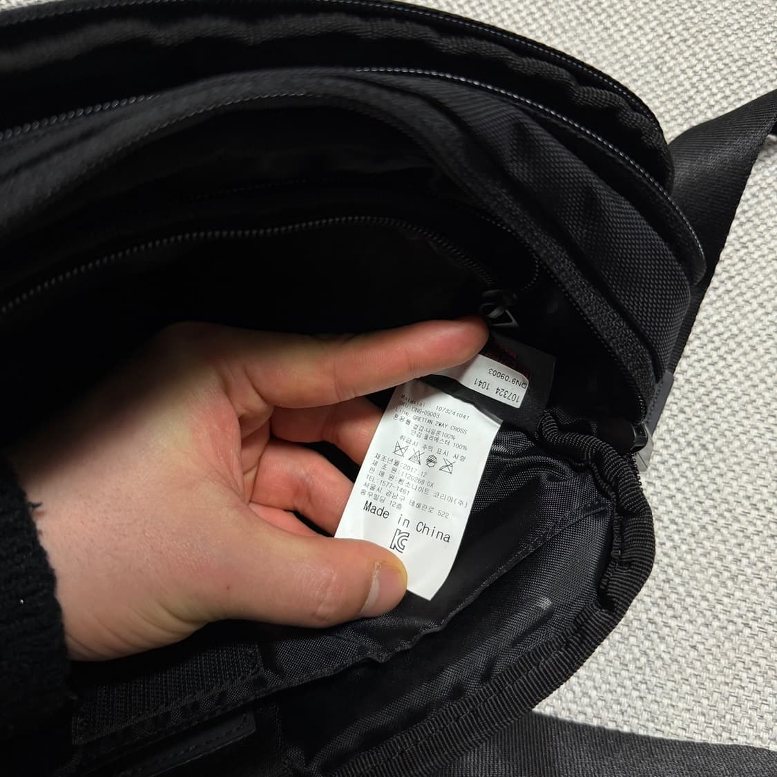 샘소나이트 RED 블랙 크로스백 상품이미지6