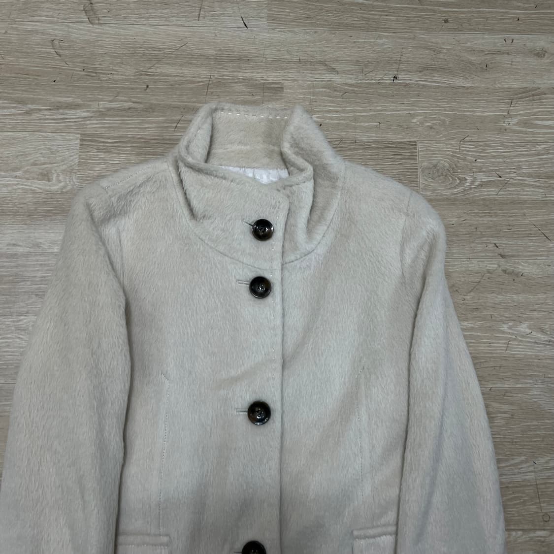 빈폴 여성 알파카 스탠드넥 싱글 앙고라 롱코트 [아이보리] S/90 상품이미지2