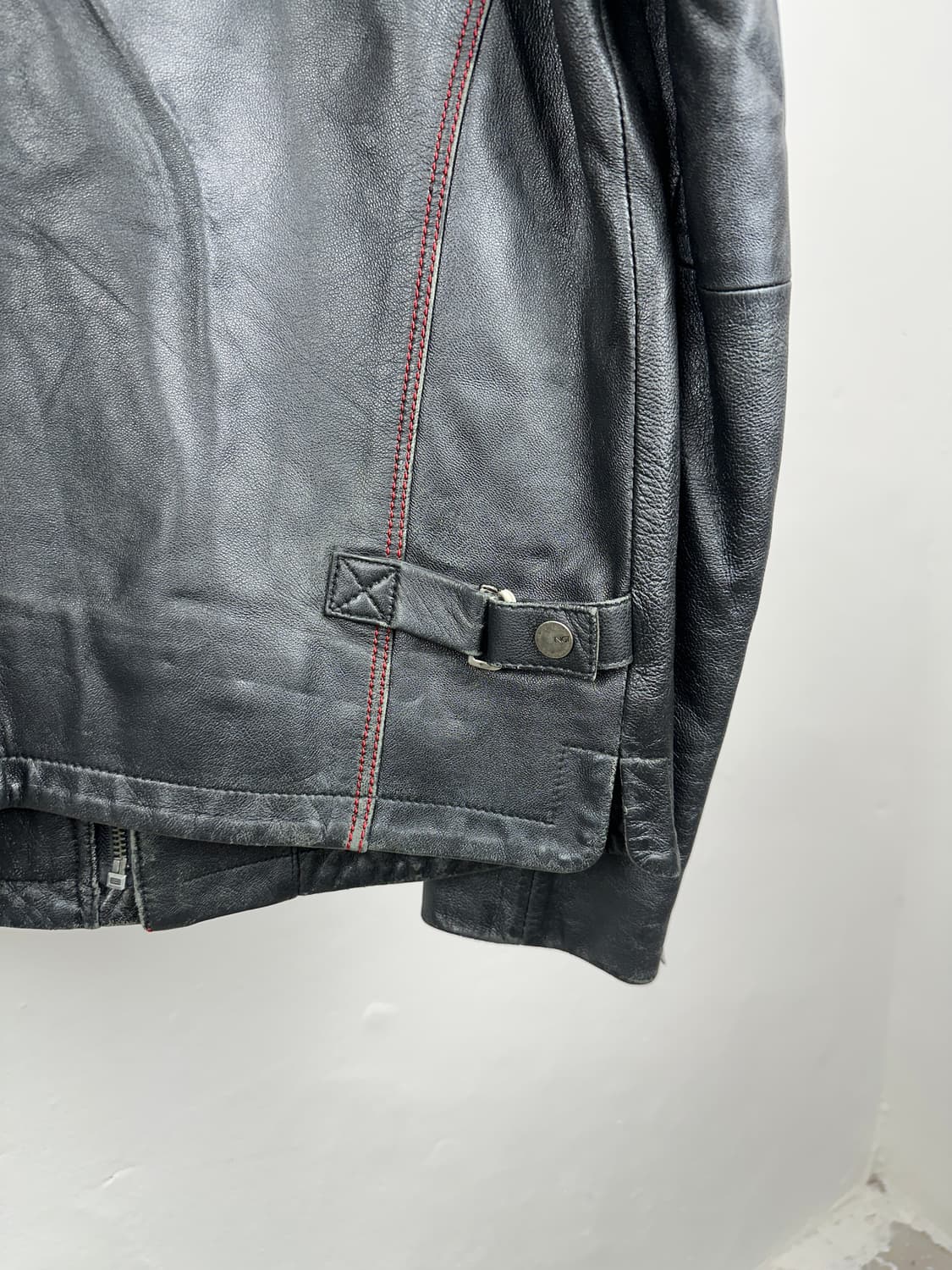 TNGT sheepskin leather red stitch jacket 상품이미지9