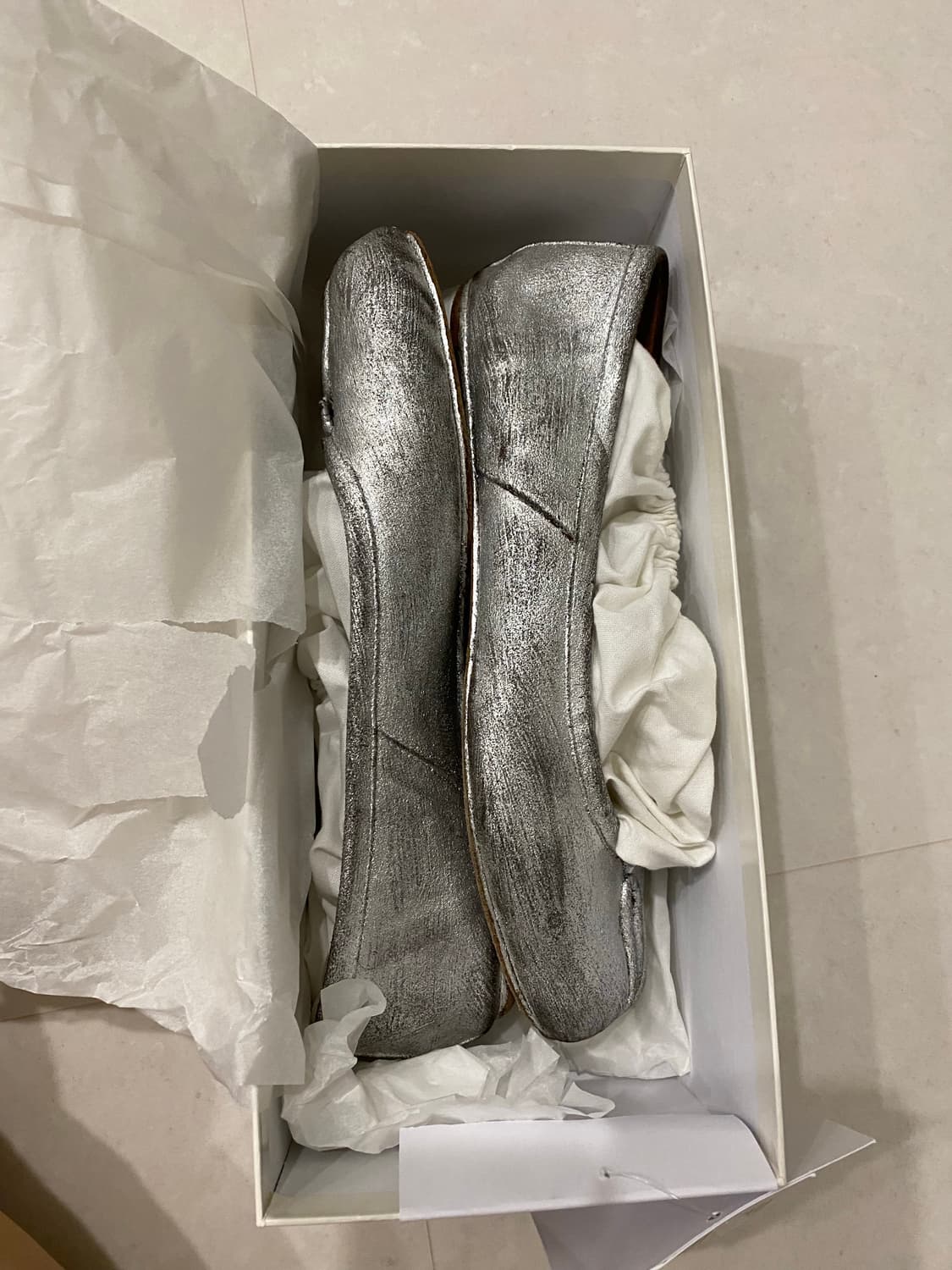 마르지엘라 타비 실버 메탈릭 38 상품이미지2