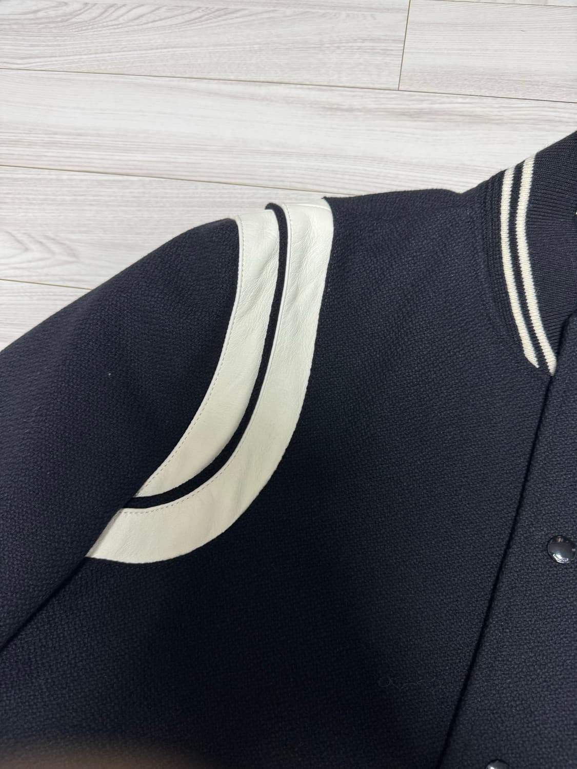 생로랑 테디자켓 54사이즈 중고 개급처 상품이미지7