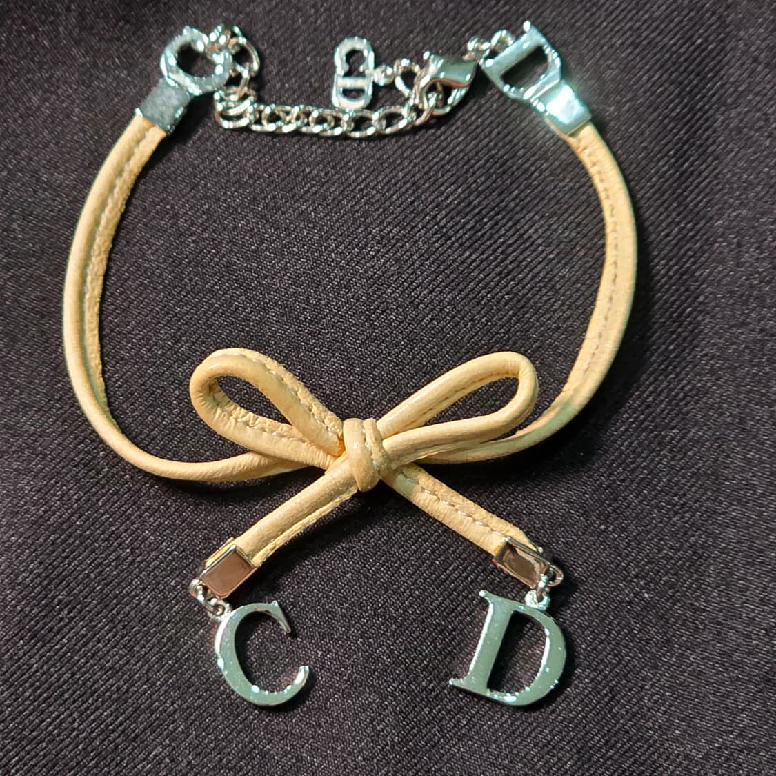 Dior CD 가죽 리본 팔찌 상품이미지5