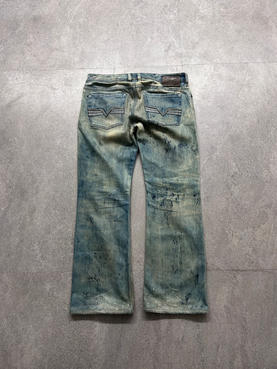 디젤 자티니 하드 워시드 더티 페인트 데님 상품이미지7