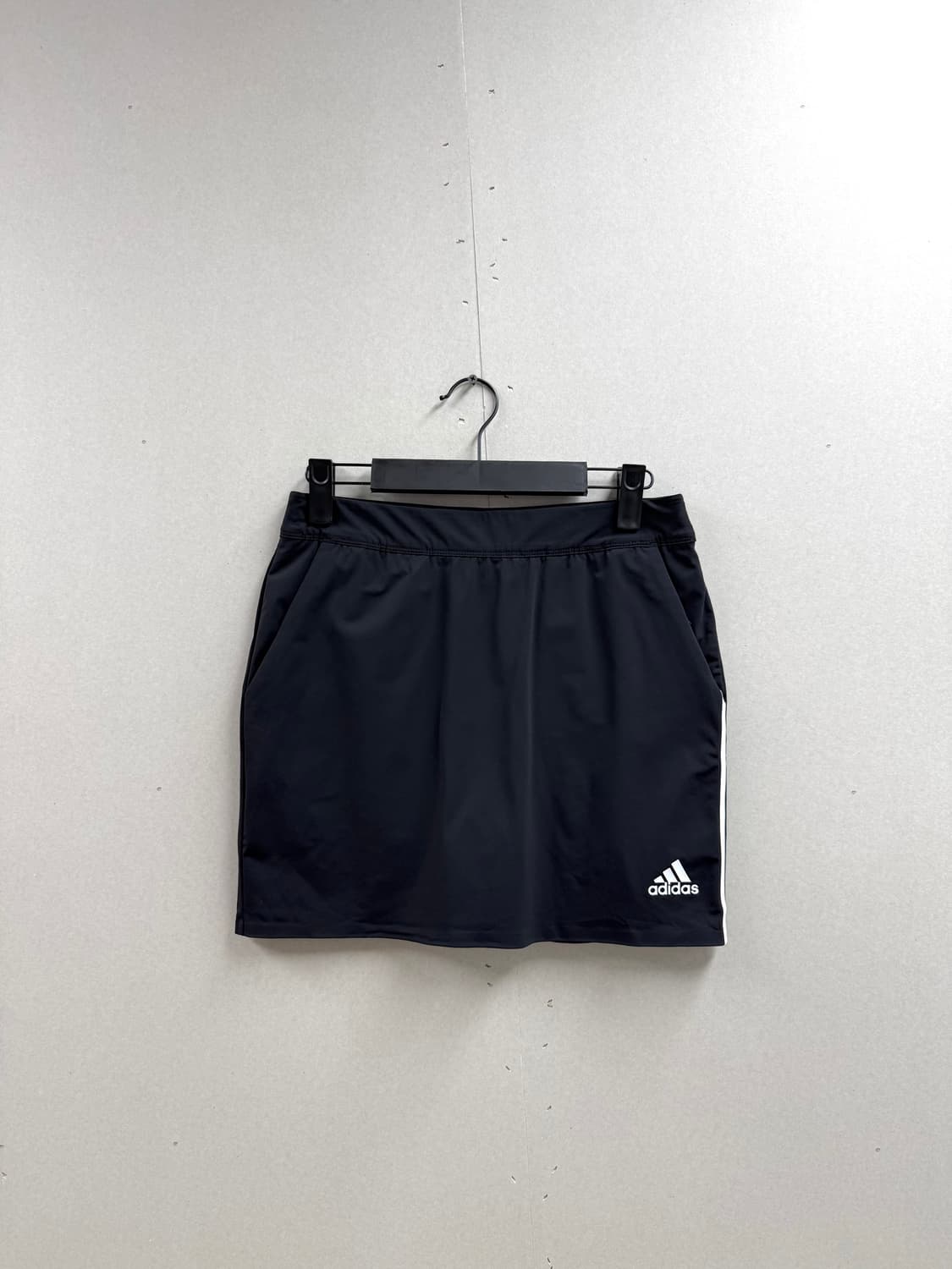 여성 M  / 아디다스 기능성 치마 스커트 블랙 상품이미지1