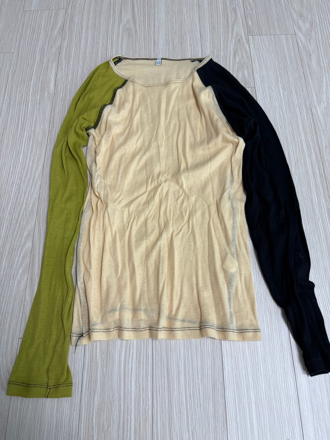 베이스레인지 gene longsleeve 상품이미지1