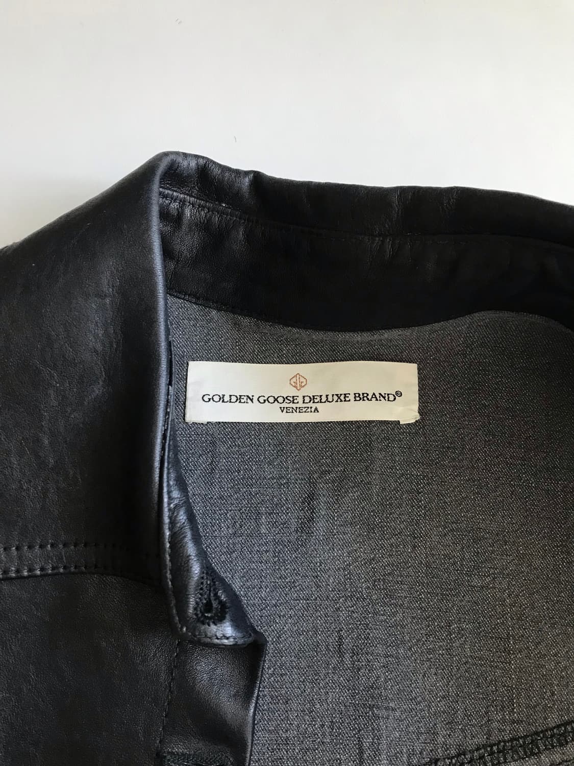 골든구스 가죽 자켓 xs 상품이미지10