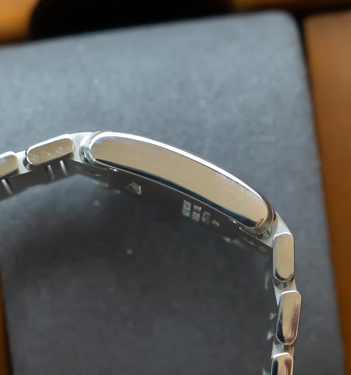 까르띠에 탱크 프랑세즈 스몰 쿼츠 시계 상품이미지4