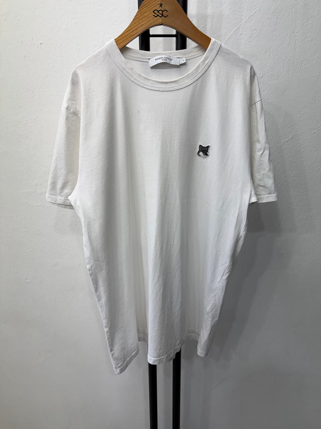 정품) 메종키츠네 남성 반팔티 L 상품이미지1