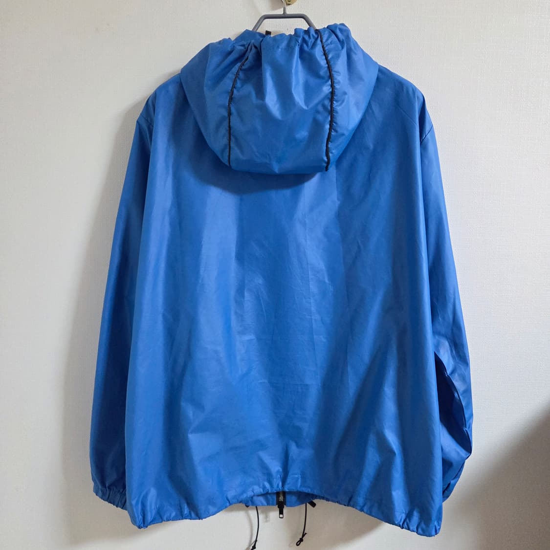 (M) 플라스틱프로덕트 파이핑 후드자켓 판매합니다. 상품이미지2