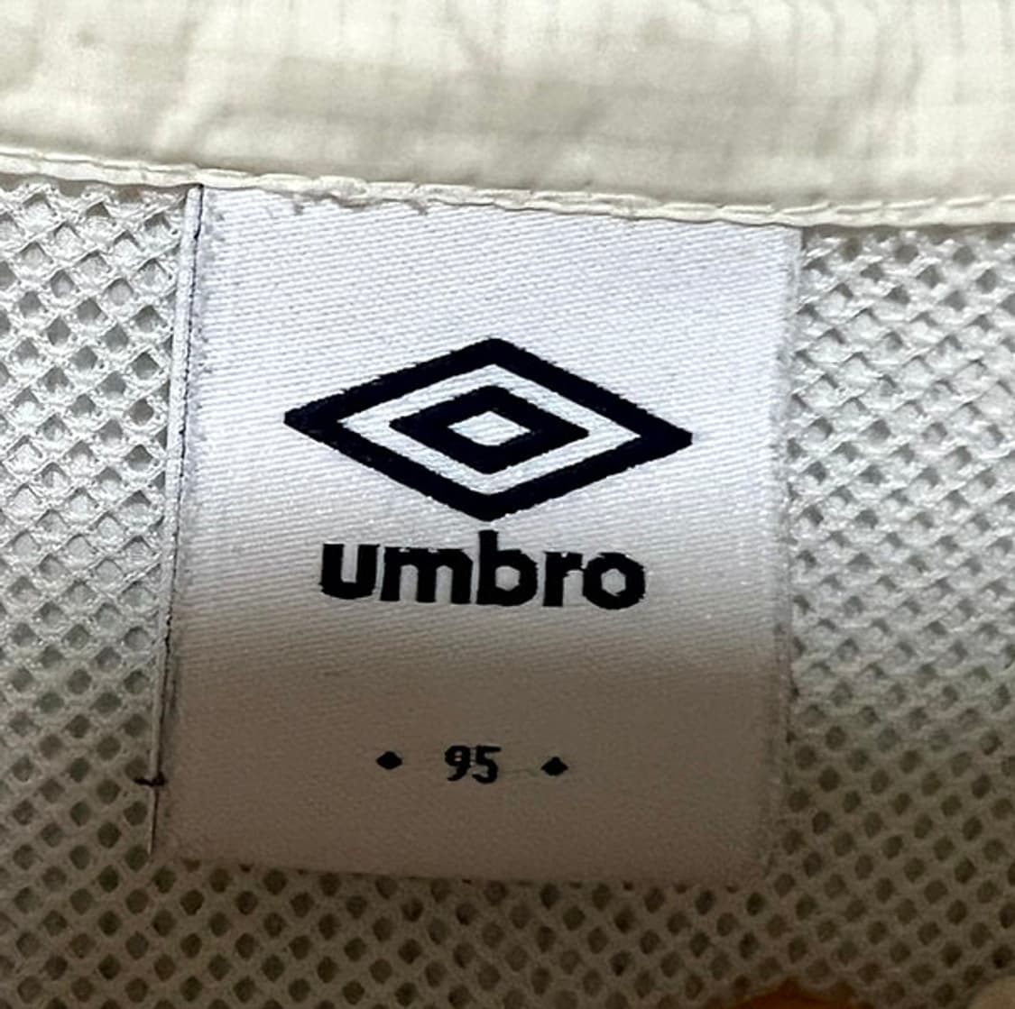 umbro 엄브로 플라이트 립스탑 경량 아노락 여름점퍼 M 95-100 상품이미지3