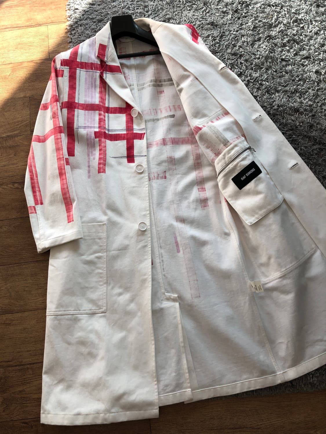 라프시몬스 핸드드로잉 랩코트 상품이미지7