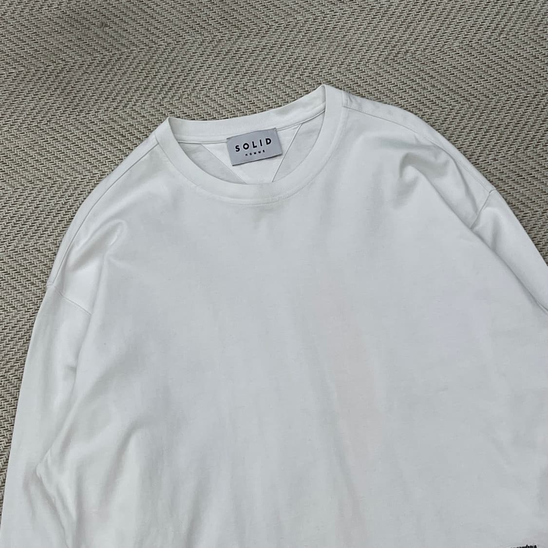 솔리드옴므 백프린팅 롱슬리브 r2325 상품이미지3