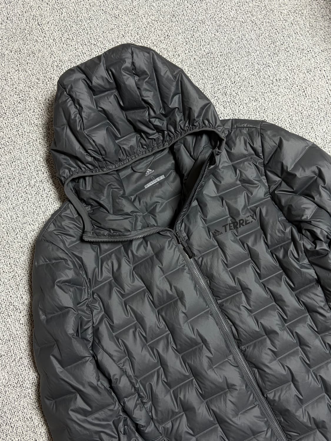 아디다스 테렉스 경량패딩 (덕다운) 상품이미지1