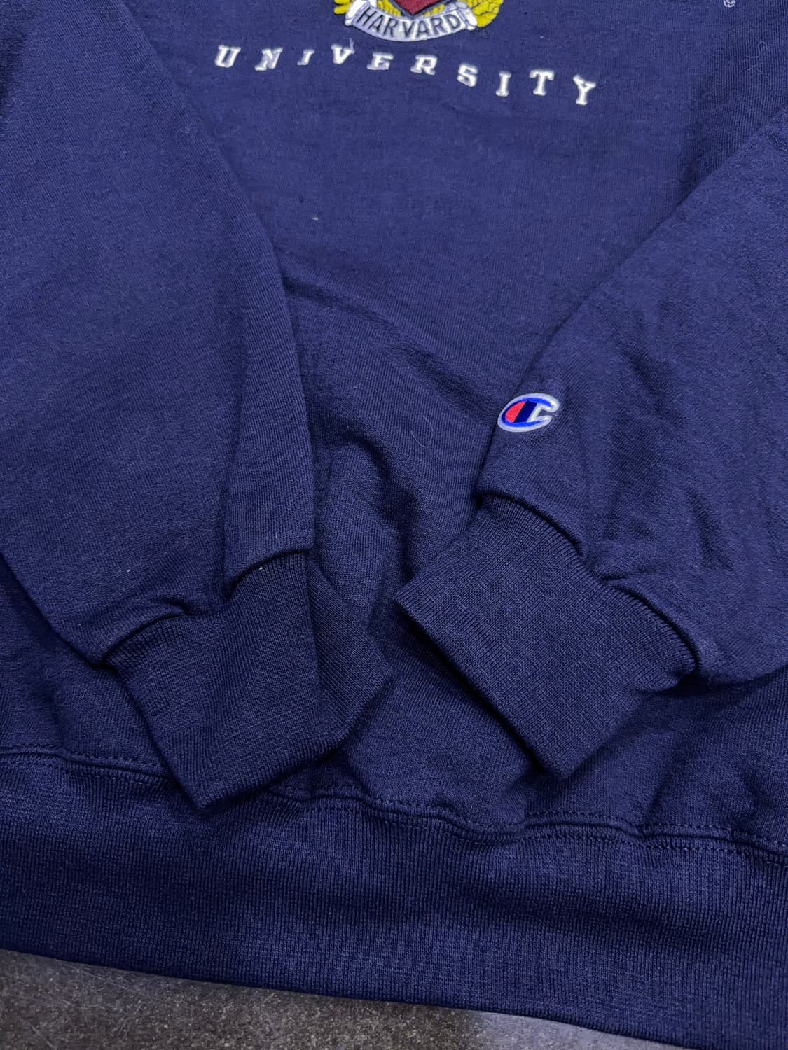 챔피온 하버드 대학교 패치 자수 맨투맨 스웻셔츠 네이비 L 상품이미지4