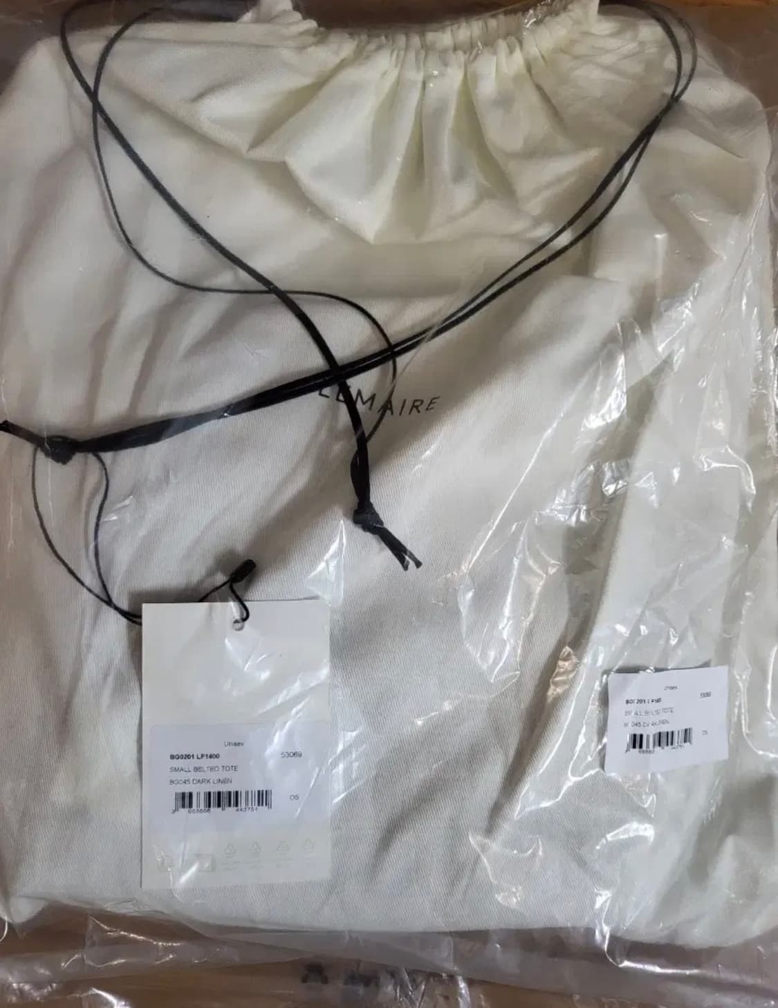 르메르 벨티트 토트백 스몰 다크 린넨 상품이미지5