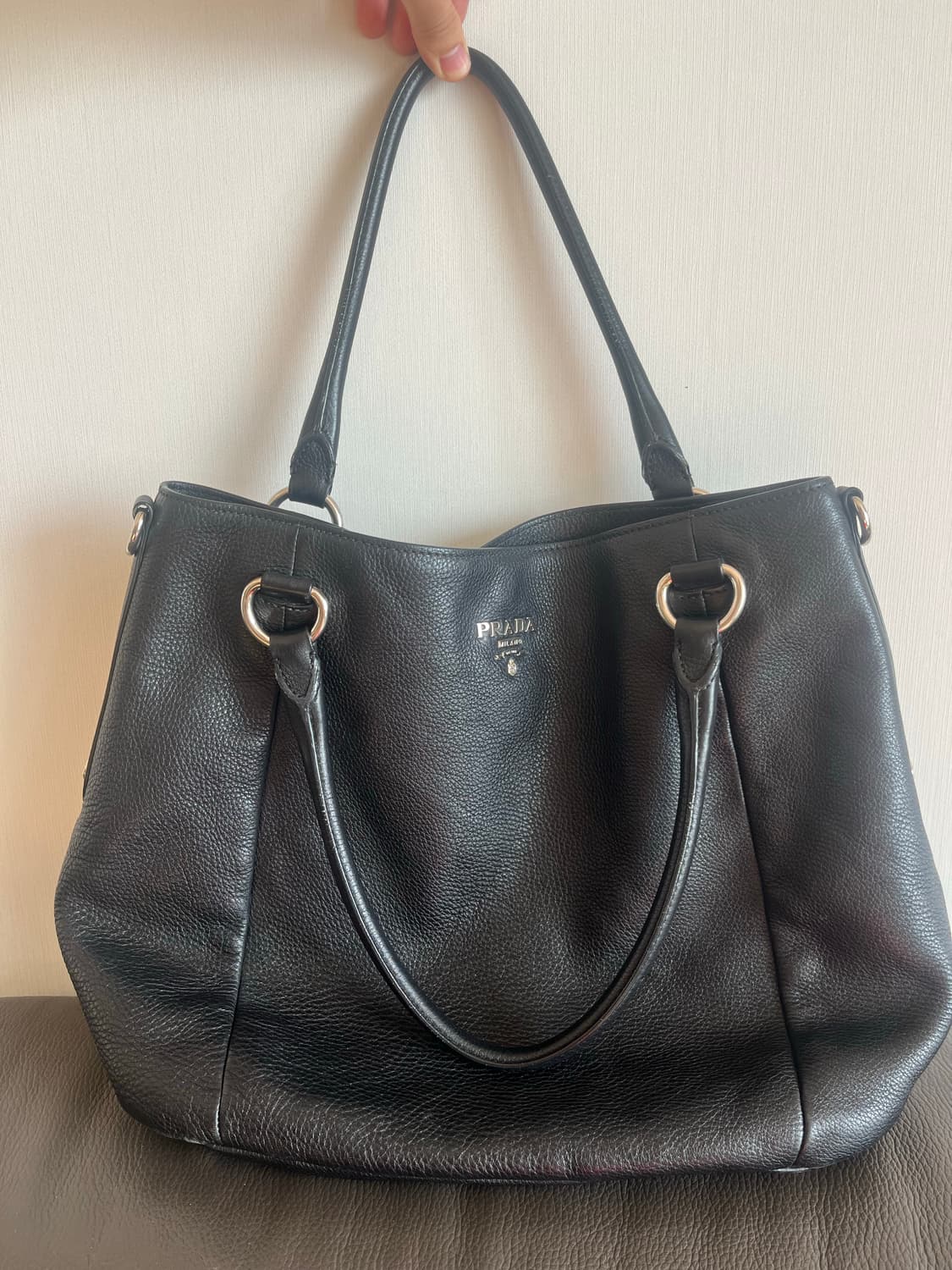 프라다 가죽 토트백 판매 상품이미지1
