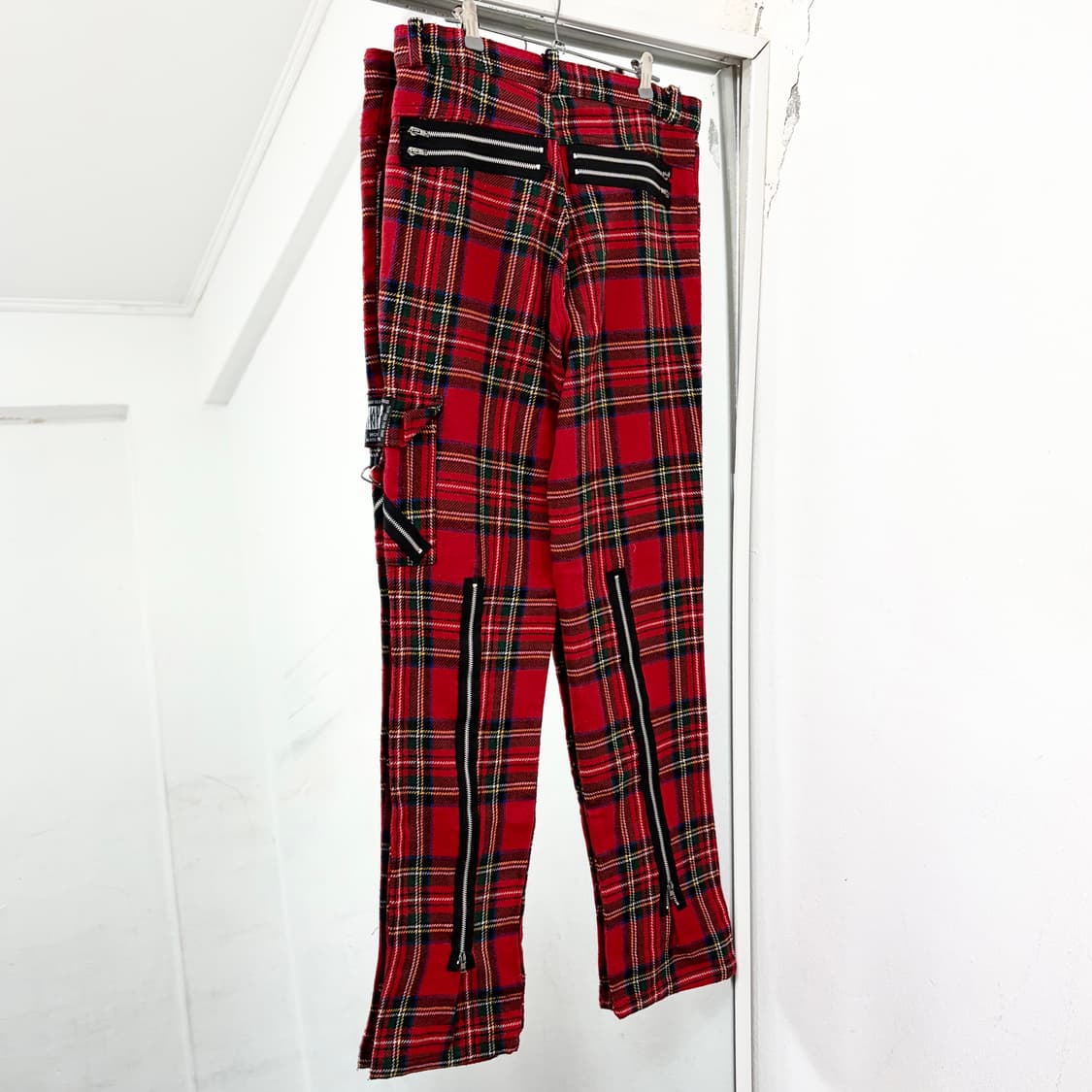 Tiger of London 멀티지퍼 타탄체크 펑크 팬츠 상품이미지6