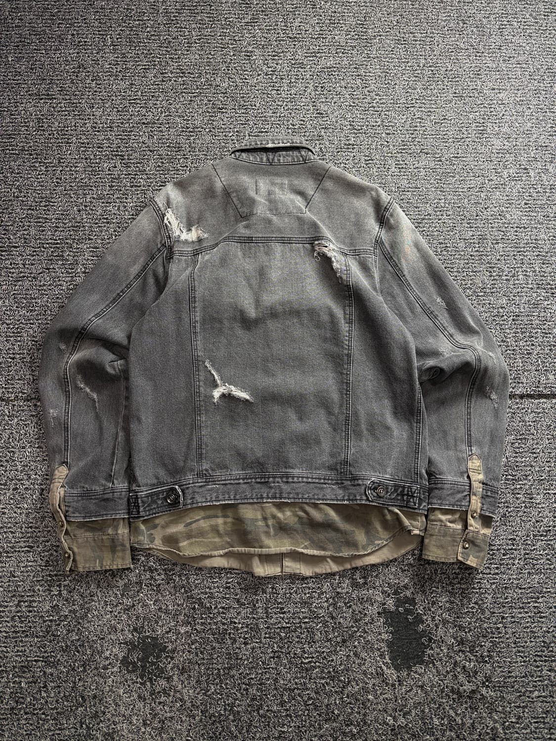 빈티지 아카이브 디스트로이드 흑청 데님 셔츠 3086 상품이미지4