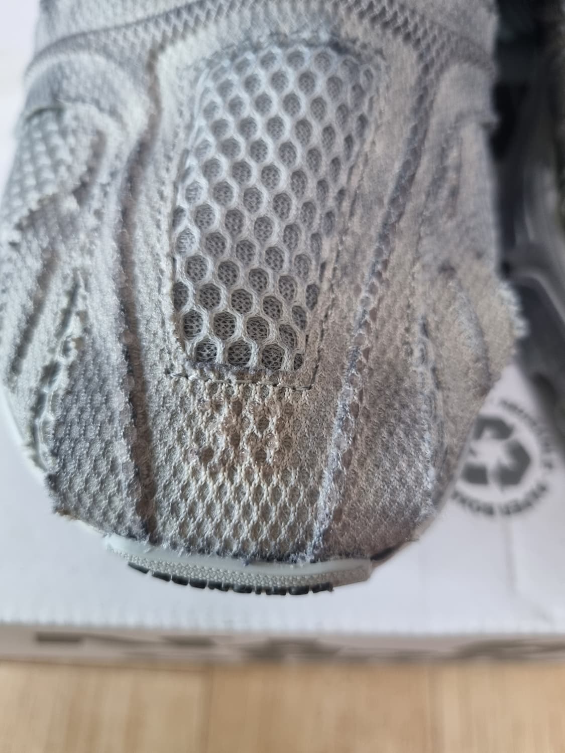 발렌시아가 팬텀 그레이 스니커즈 38 상품이미지6