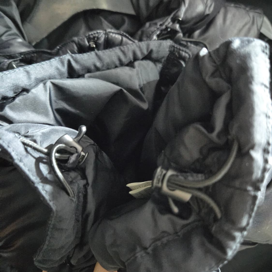 노스페이스 600 후드 패딩 조끼 블랙 상품이미지8