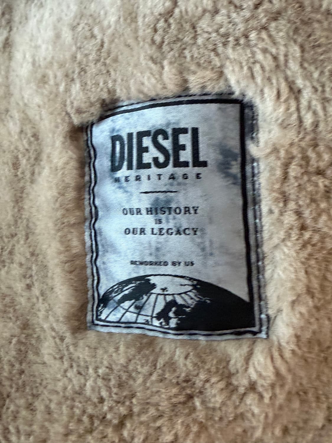 [L]디젤 양가죽 무스탕 브라운 상품이미지3