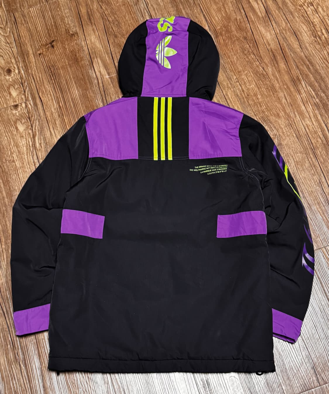 아디다스 일본판 블랙 퍼플 그린 패딩 후드 자켓 상품이미지3