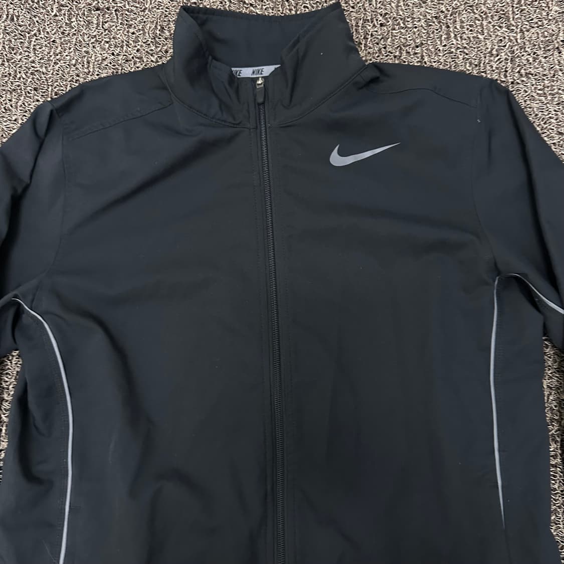 NIKE 나이키 드라이핏 바람막이 자켓 블랙 95(M) 상품이미지2