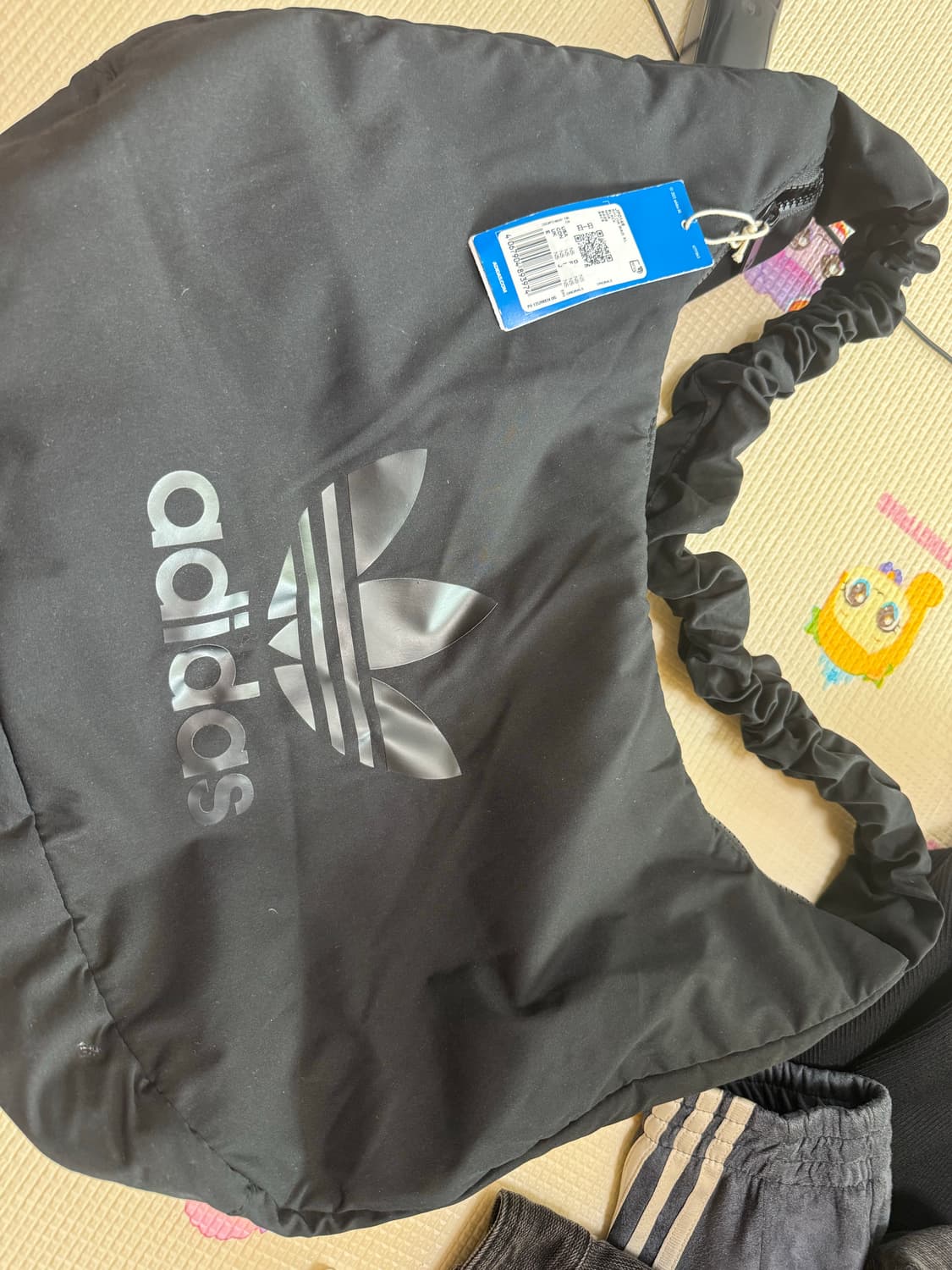 아디다스 셔링 보부상 숄더백 블랙 xl사이즈 JP0146 새상품 상품이미지3