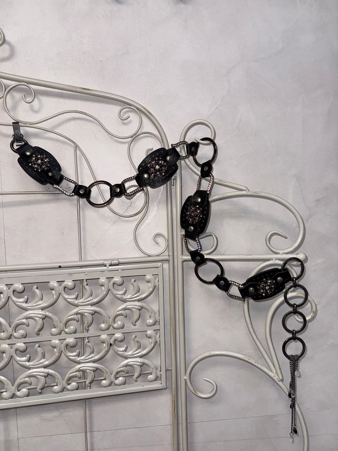 Black flower cubic chain belt 상품이미지1