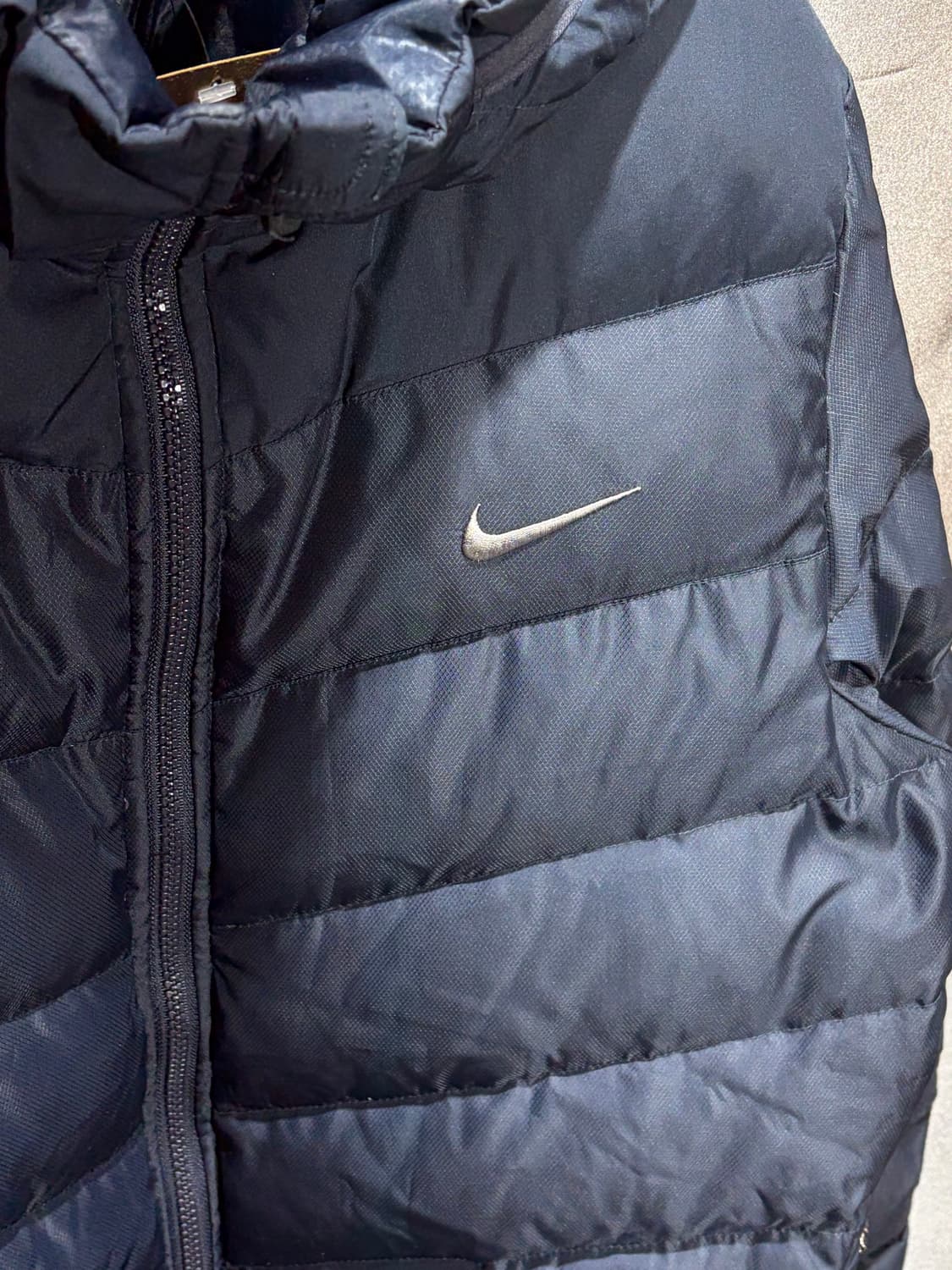 L 나이키 스우시 다크네이비 스몰 패디드 패딩 상품이미지4