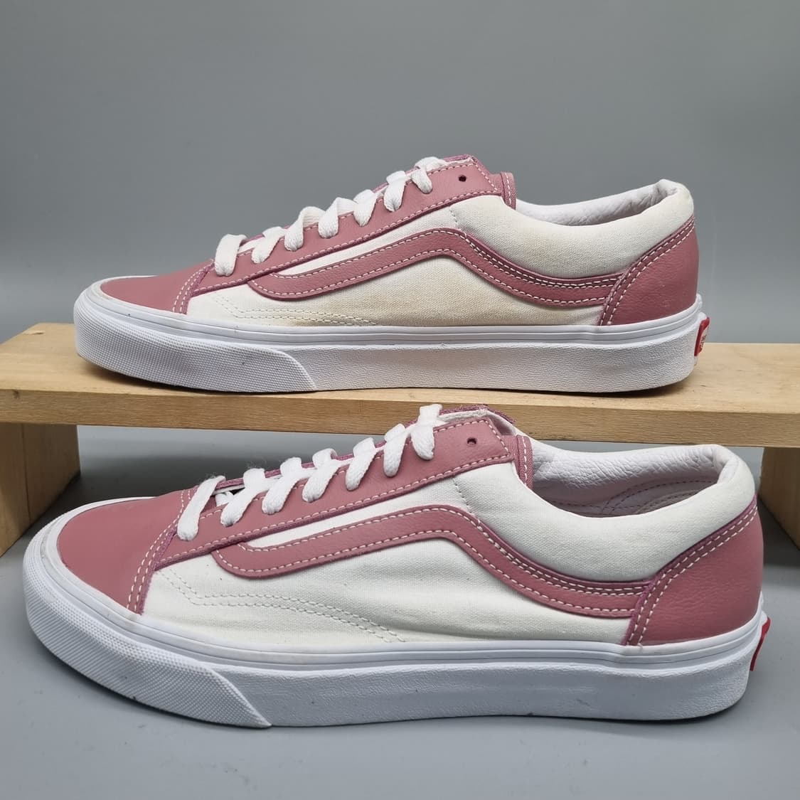 반스 스타일36 메사로즈남성스니커즈260 상품이미지1