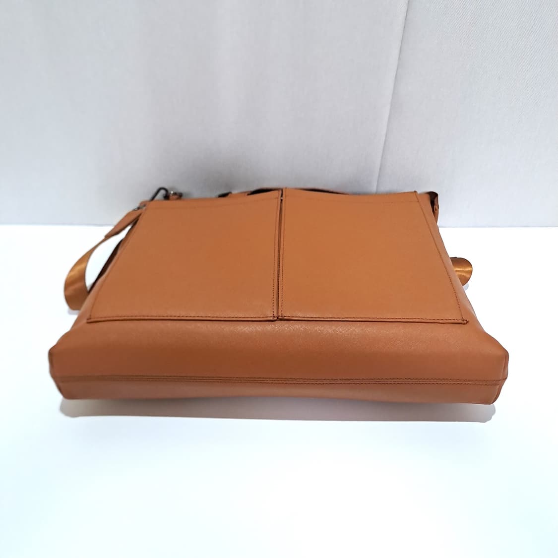 (택포) 탄틴 가죽 토트백 T21355 헬맷백 탄 B503 상품이미지7