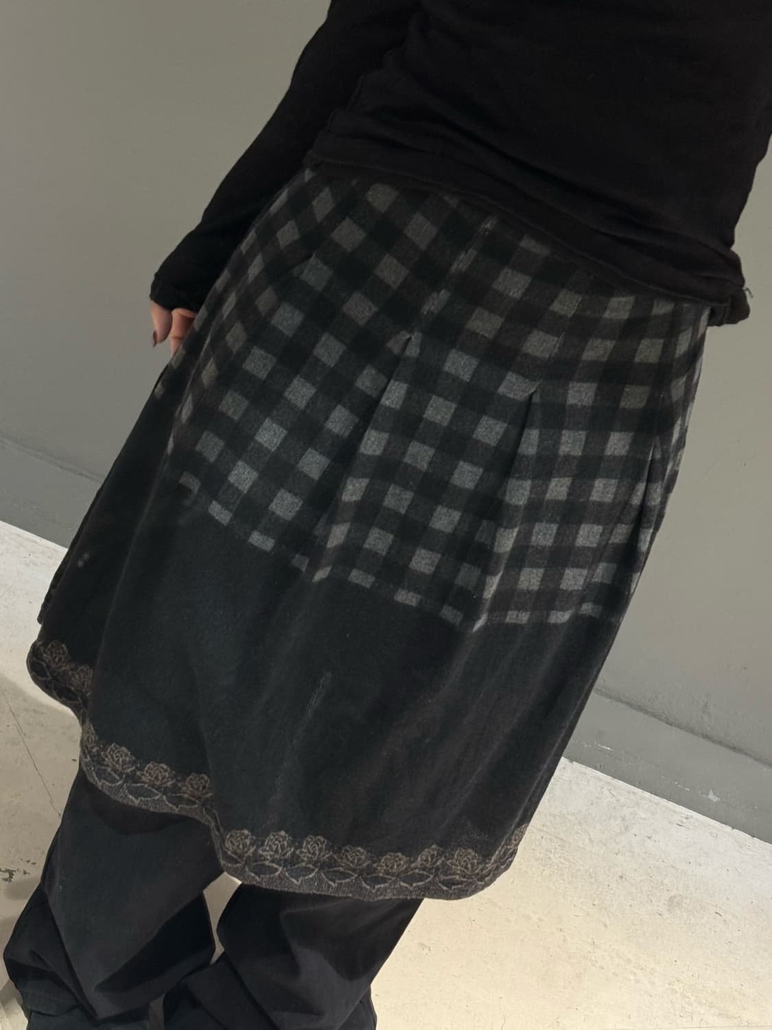 check pattern flower point pleats skirt 상품이미지2