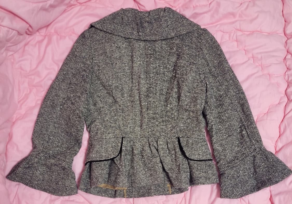 급처상태좋음!LINE 라인 소매 러플나팔 비즈장식 트위드자켓 오즈세컨st 상품이미지2