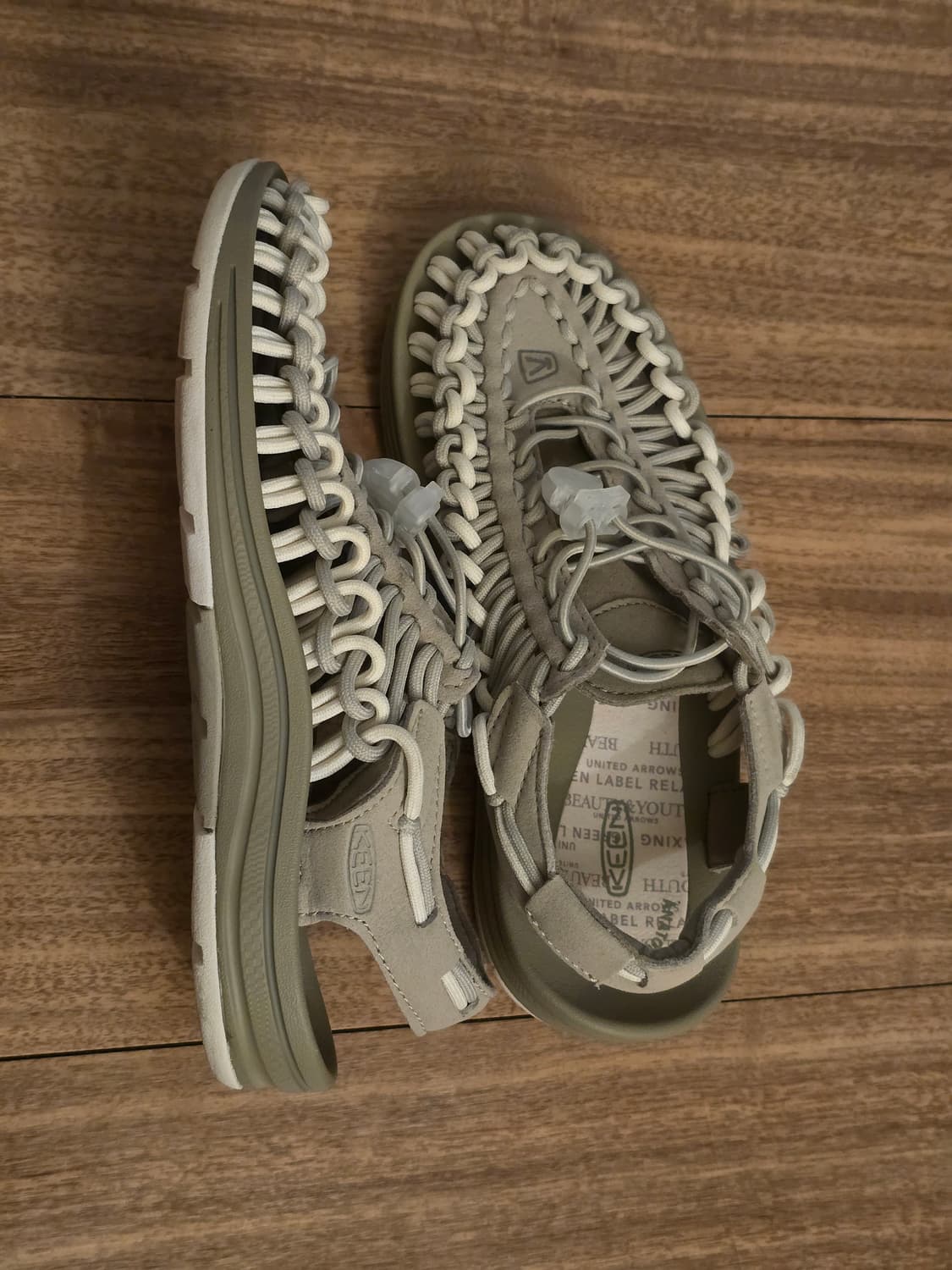 KEEN 킨 유니크 샌들 225 상품이미지5