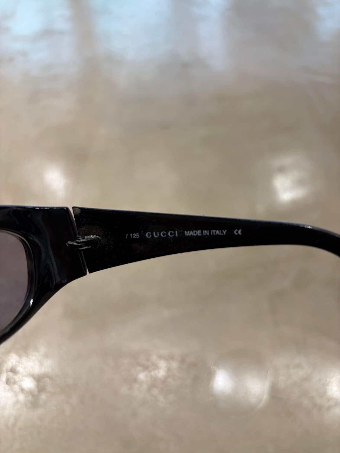 00s Gucci Oval Sunglasses 상품이미지4