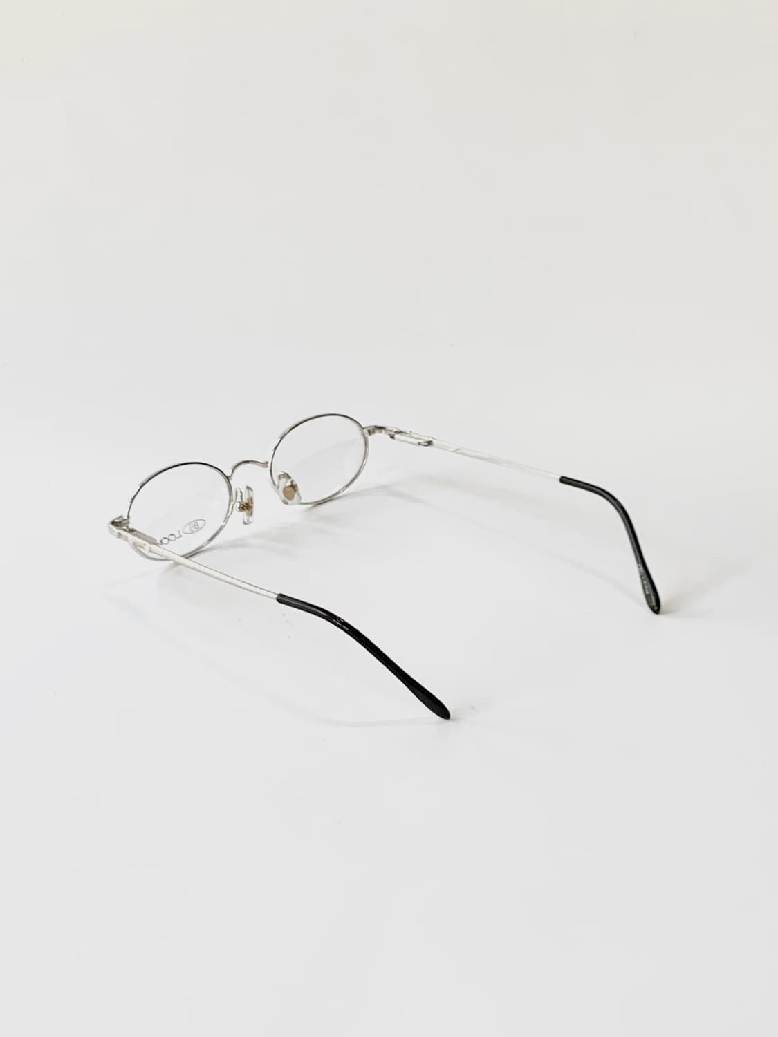 [픽키-589] (Small)실버 오벌 안경테 포켓몬 디테일 메탈 빈티지 상품이미지4