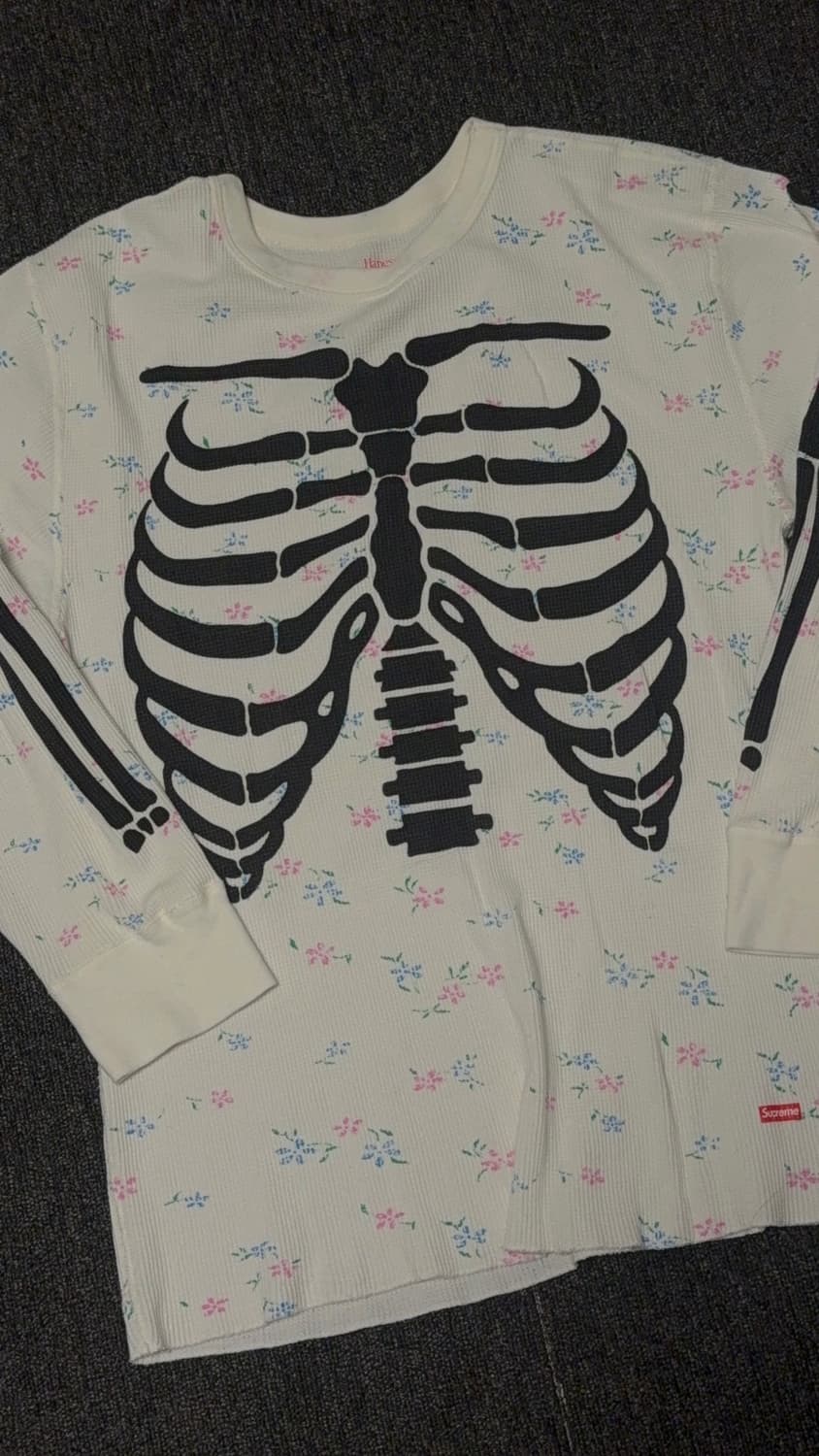 [XL] 슈프림 헤인즈 본즈 써멀 크루 플로럴 (1개입) - 25FW 상품이미지2