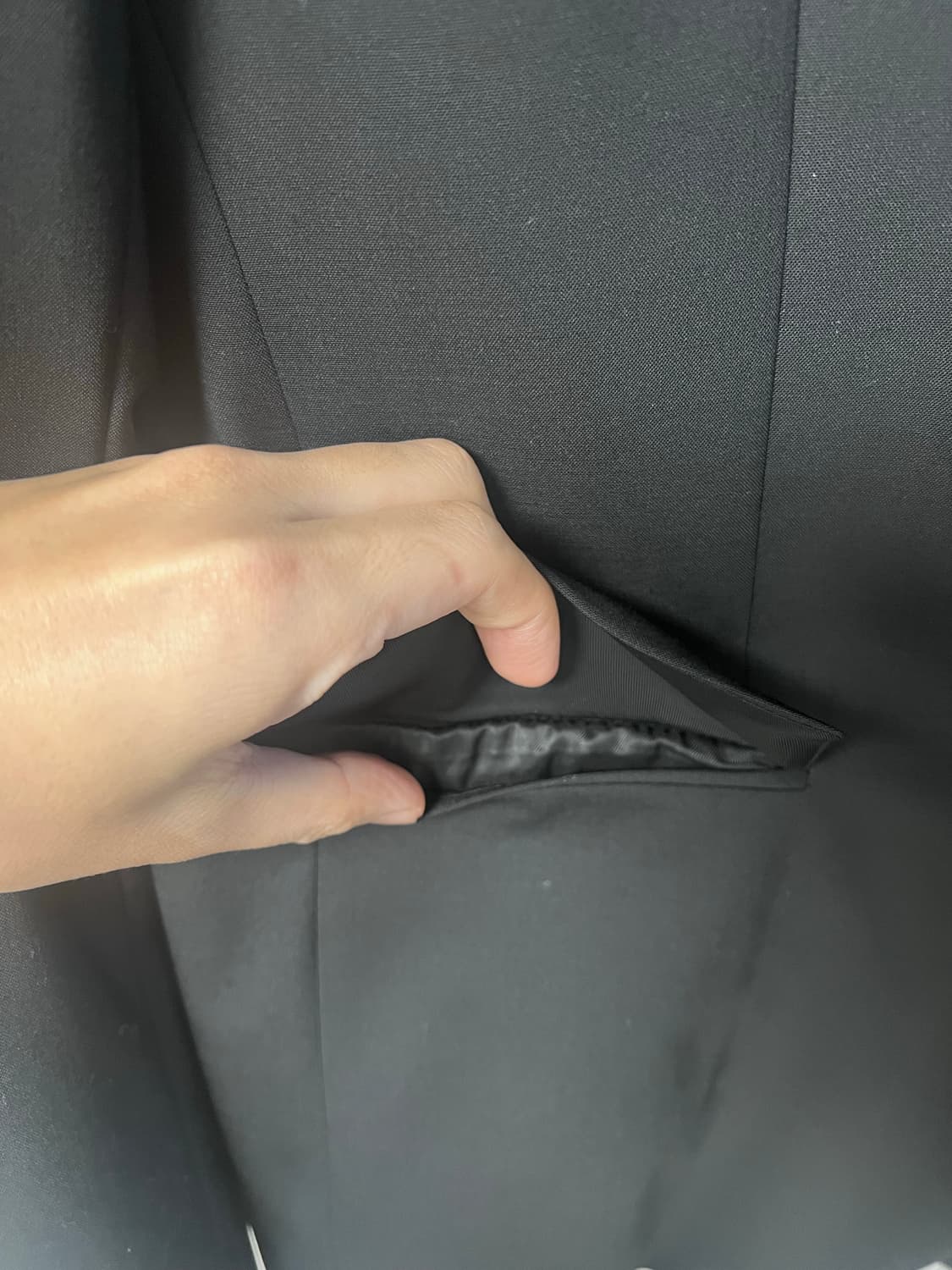 띠어리 뉴테일러2 수트셋업정장 블랙 40,32 상품이미지3