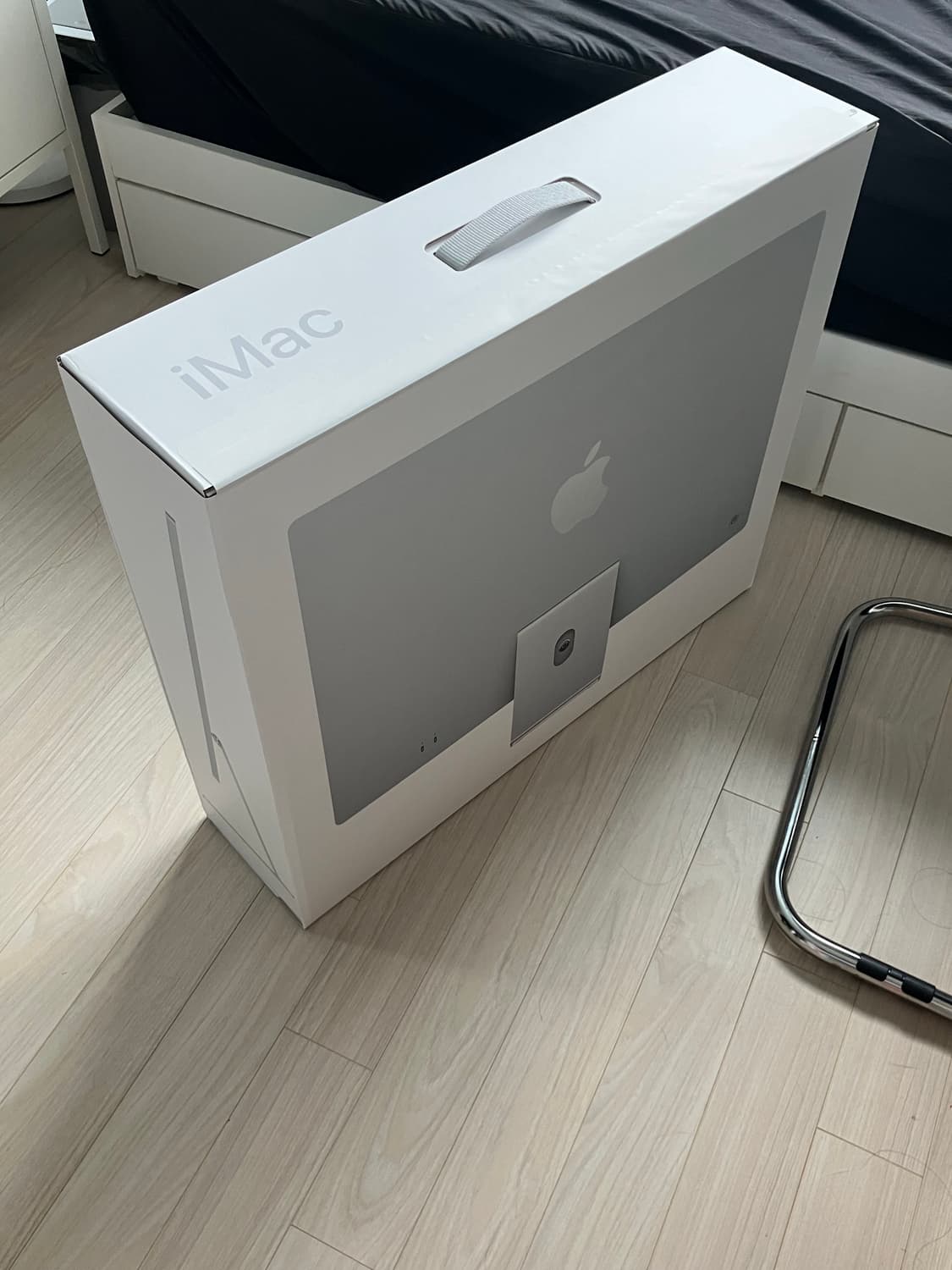 풀박 아이맥 24 M3 실버 8코어 512GB 16GB 상품이미지1