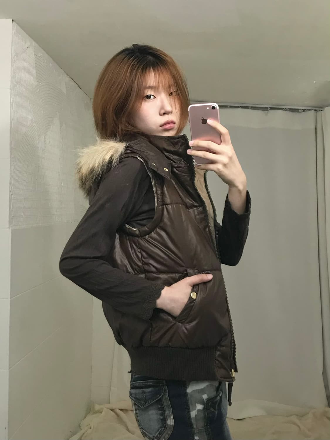 빈티지 글로시 딥 브라운 울프 리버시블 숏 패딩 상품이미지3