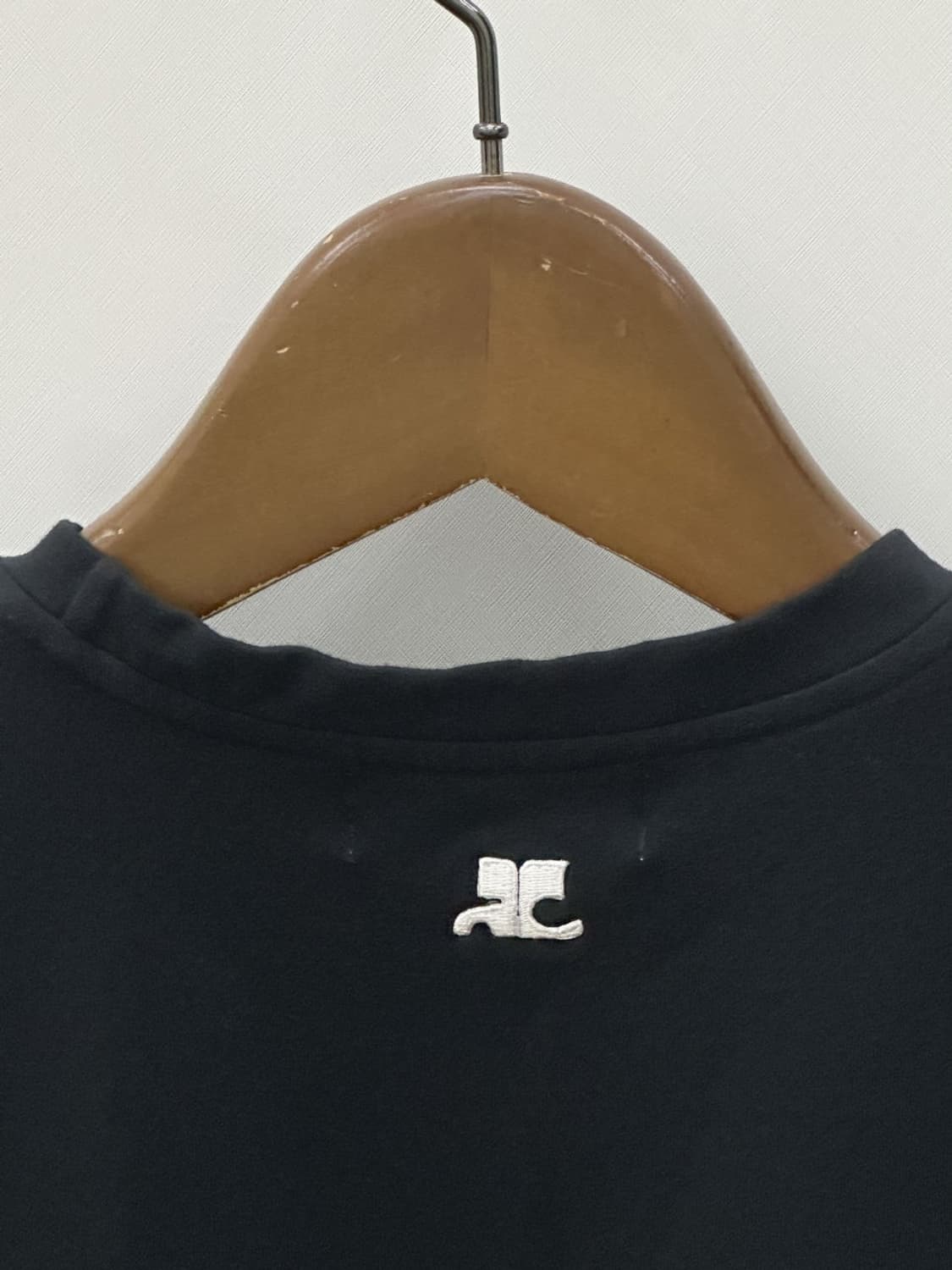 courreges / 꾸레쥬 블랙 로고 반팔 티셔츠  상품이미지5