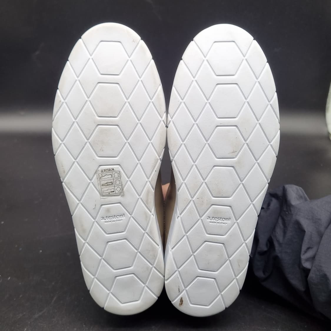 아테스토니 울트라라이트 여성스니커즈240 상품이미지3