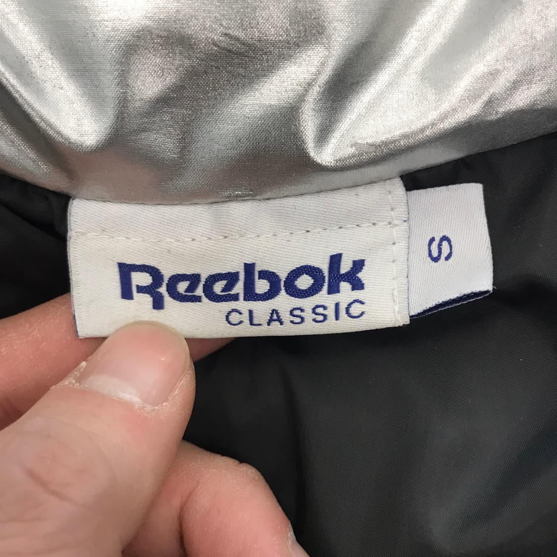 리복 클래식 실버패딩 [S] 상품이미지5