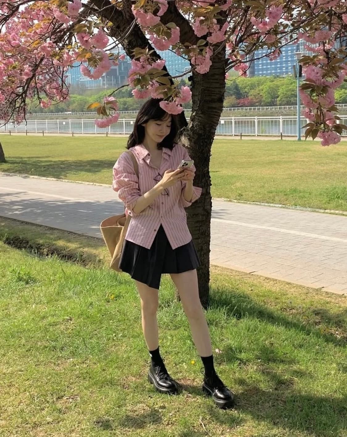새상품:)아비에무아 핑크 스트라이프셔츠(강민경셔츠) 상품이미지3